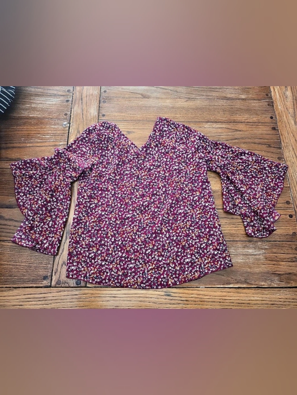 By&By Floral Top Woth Flair Arms